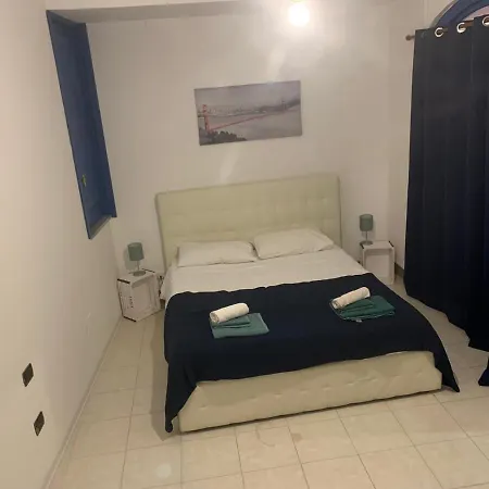 Forte Vigliena House Holiday home *